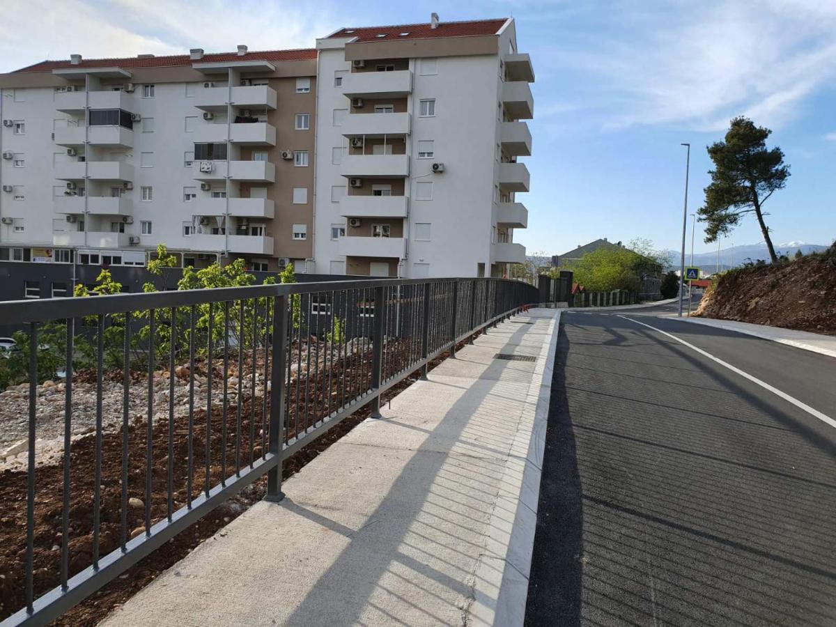 Sunny Hill Suite Ljubovic Podgorica Kültér fotó