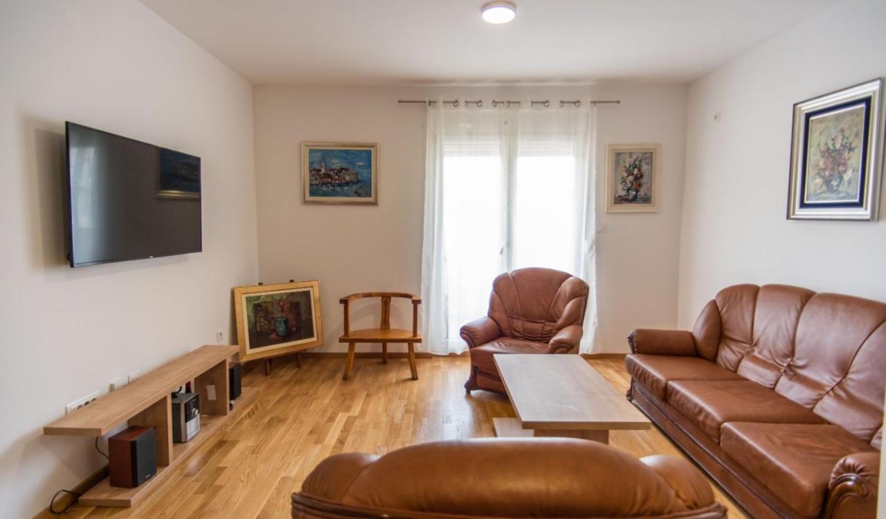 Sunny Hill Suite Ljubovic Podgorica Kültér fotó